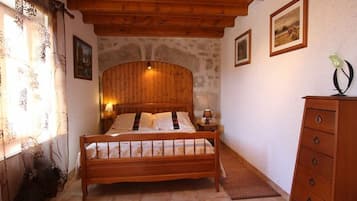 3 habitaciones, cuna de viaje, wifi gratis y ropa de cama