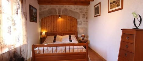 3 chambres, lit de bébé portatif, accÚs au Wi-Fi (inclus)