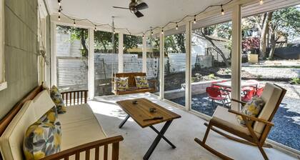 The Audrey @Atlantic Station: Fire Pit, Outdoor Dining, BBQ, Cornhole/Horseshoes