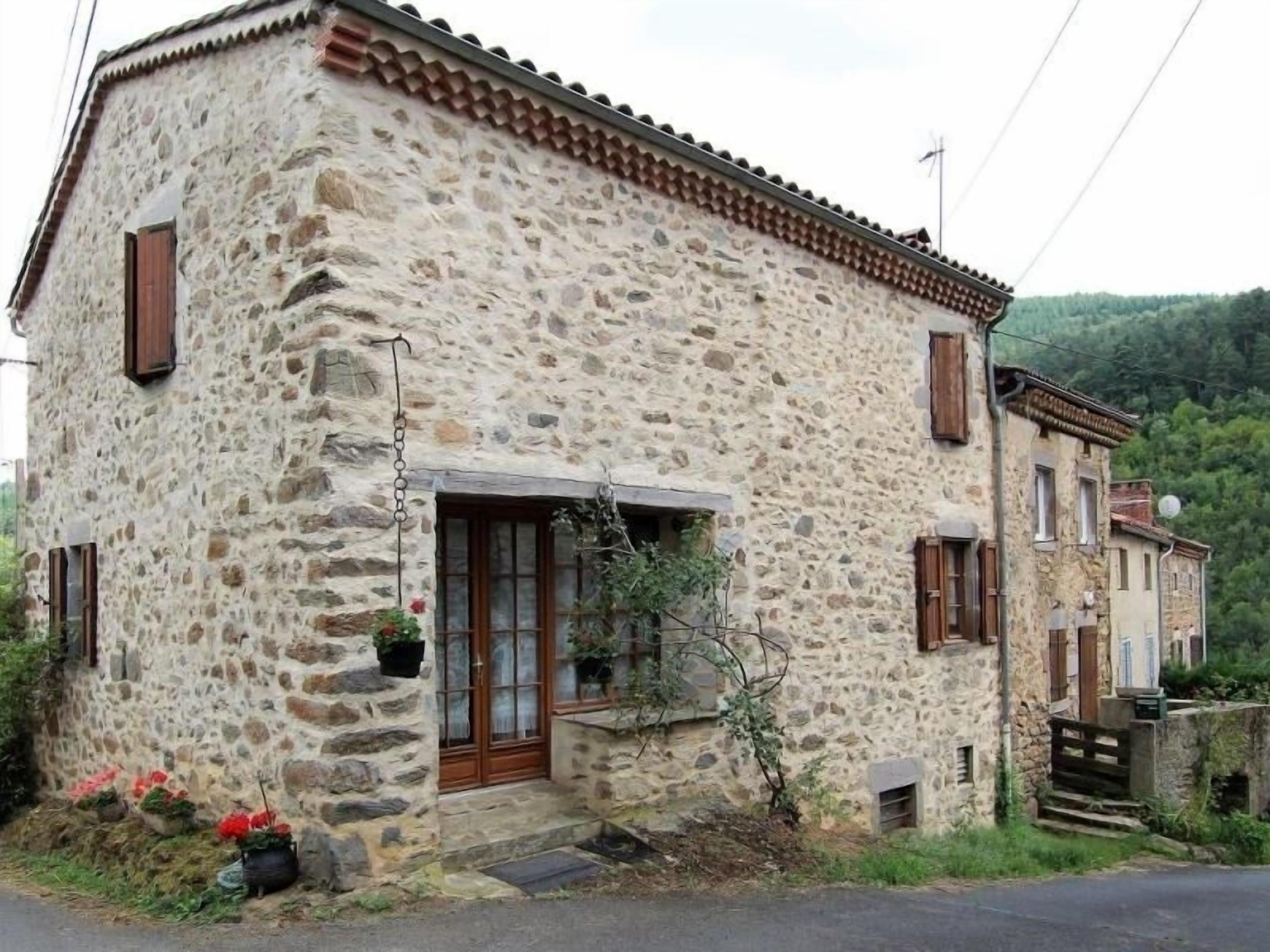 Gite Saint-Cirgues, 3 bedrooms, 6 persons