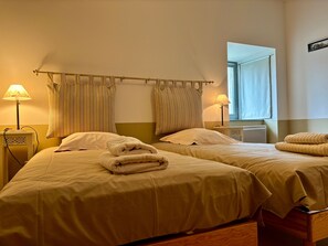 3 bedrooms, free WiFi, bed sheets