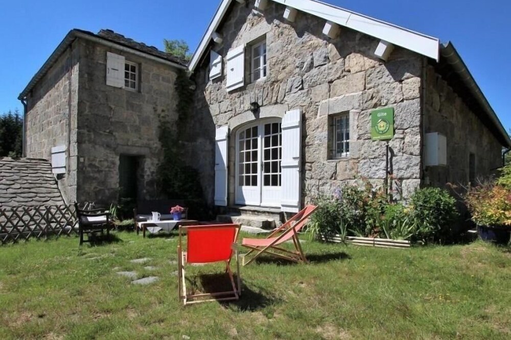 Gite Le Chambon-sur-Lignon, 3 bedrooms, 5 persons