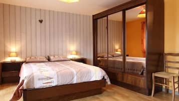 4 habitaciones y wifi gratis