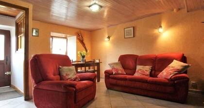 Spacious Gîte with Private Gym, Terrace & Garden, near Hiking & Fishing Spots