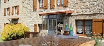 Spacious Gîte with Private Gym, Terrace & Garden, near Hiking & Fishing Spots