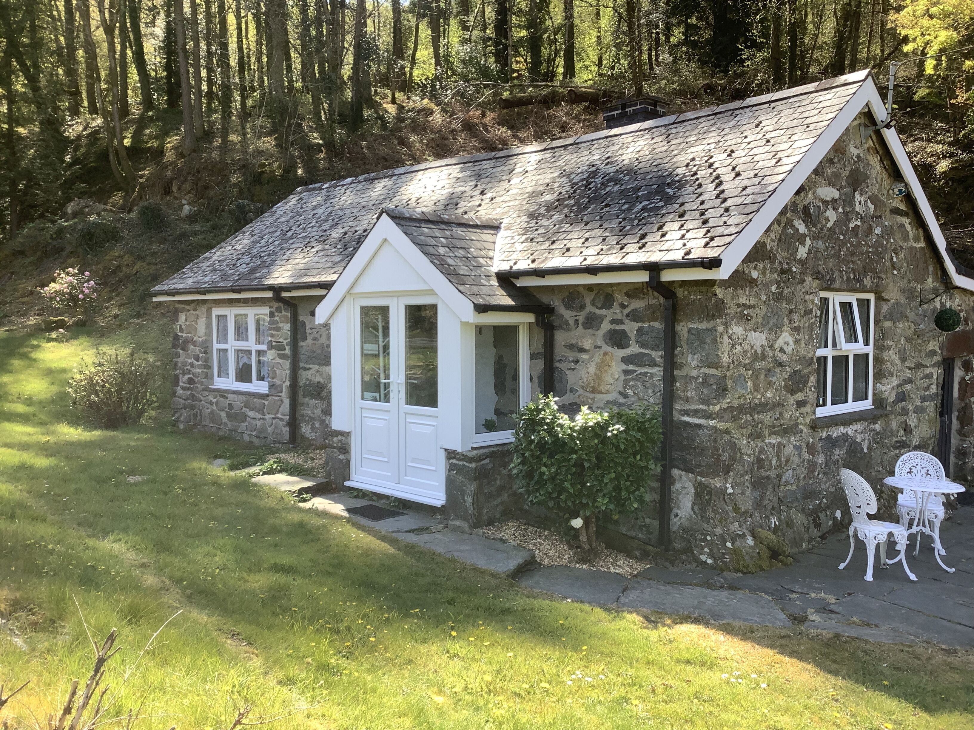 12 Best PetFriendly Holiday Cottages In The UK Updated 2024 Trip101