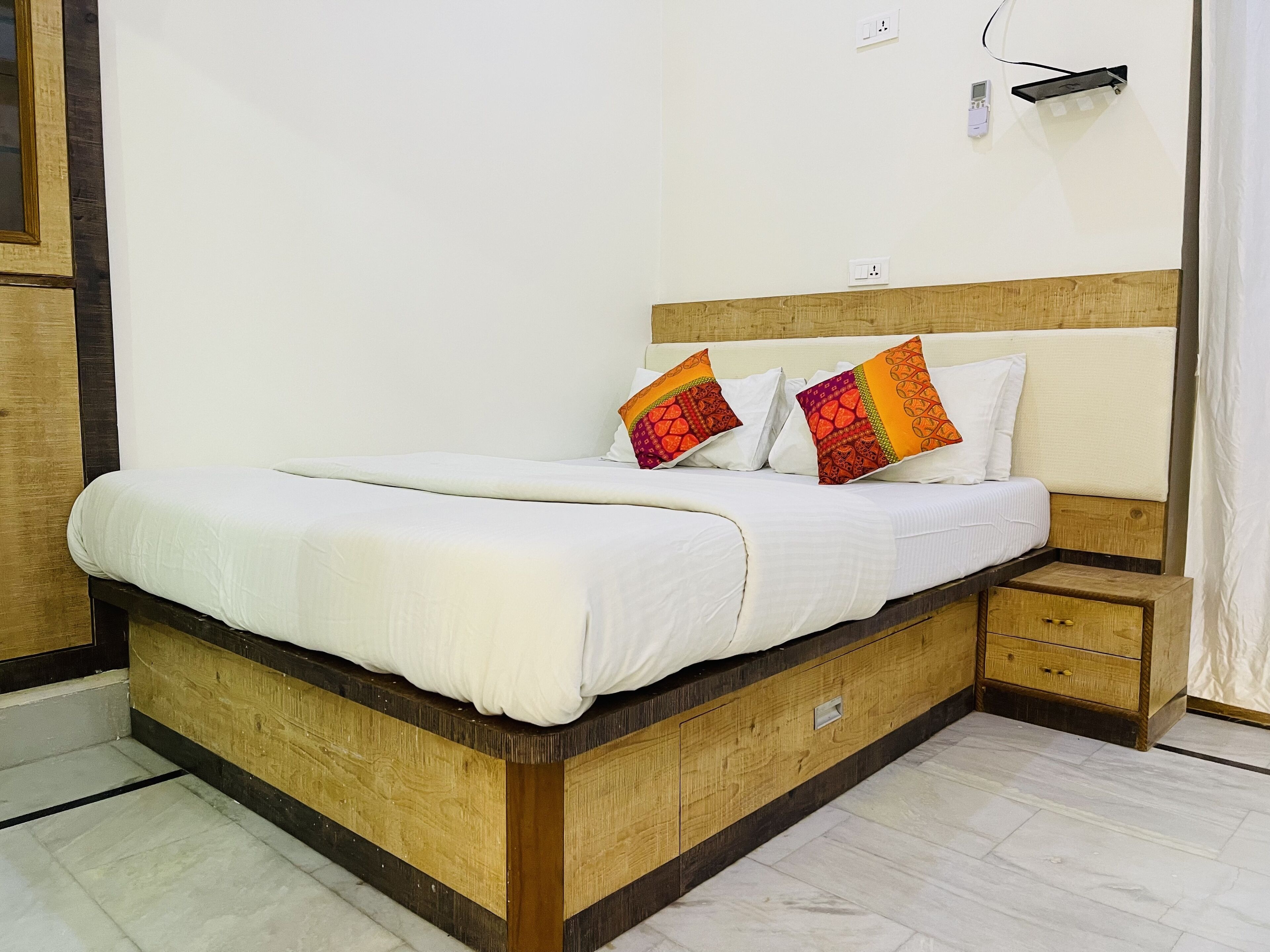 2 habitaciones, wifi, ropa de cama y acceso para silla de ruedas 