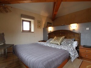1 chambre, Wi-Fi gratuit, draps fournis