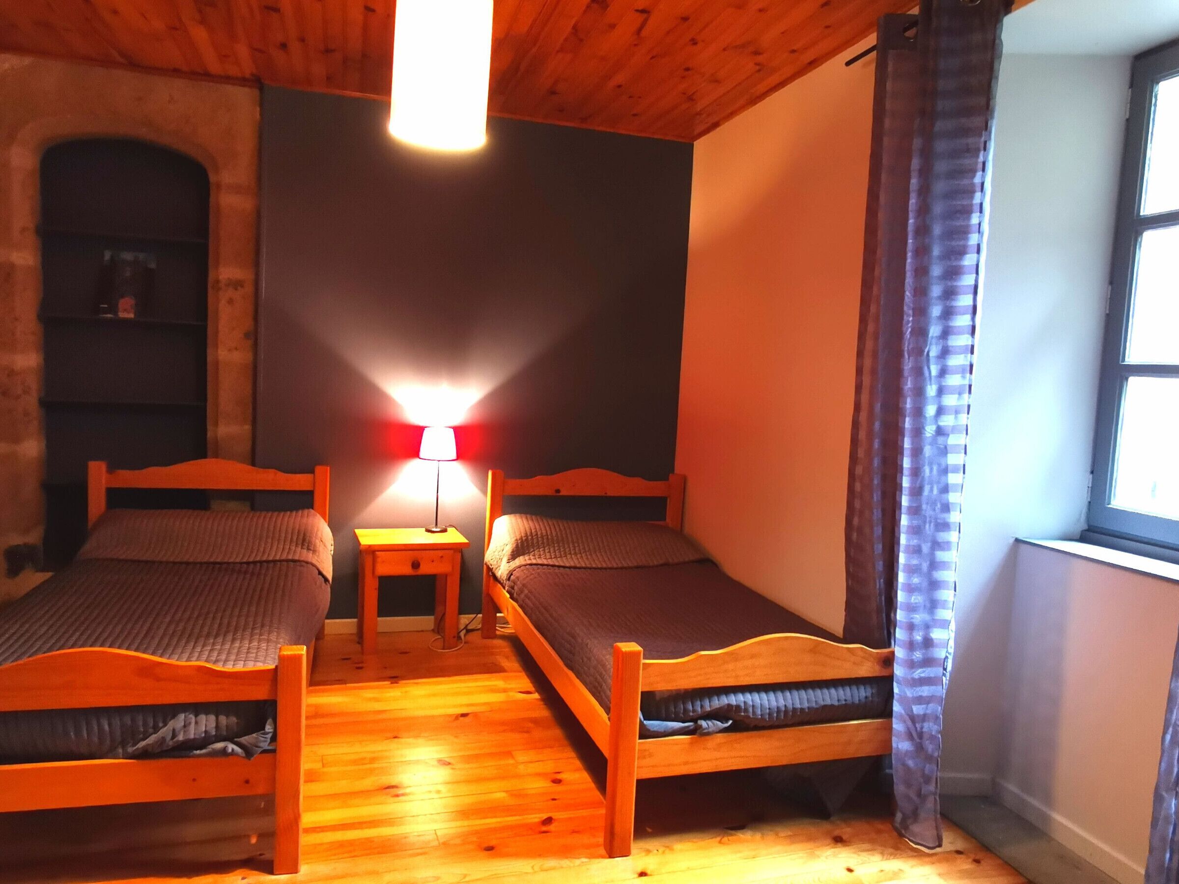 2 bedrooms
