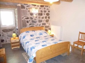 3 bedrooms