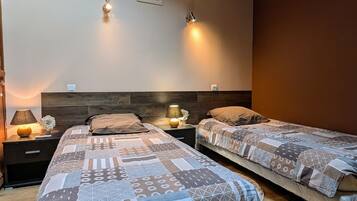 2 bedrooms, free WiFi