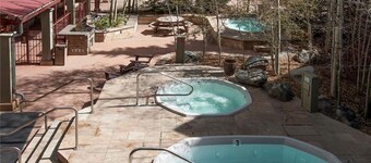 8176 Silver Mill 2 Bedroom Condo by RedAwning