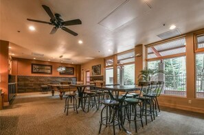 Dining - 8309 Silver Mill 2 Bedroom Condo by RedAwning (Keystone)