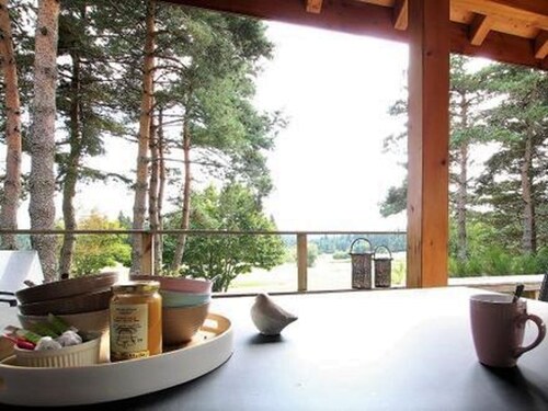 Luxuriöse Lodge mit privatem Spa, Zugang zu Hallenbad & vielen Aktivitäten am Golfplatz