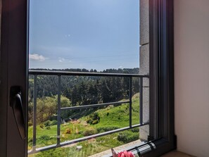 Interior - Quiet cottage with disabled access, parking, pet-friendly (Saint-Préjet-d'Allier)