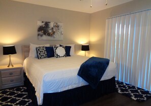 3 habitaciones, tabla de planchar con plancha, wifi y ropa de cama