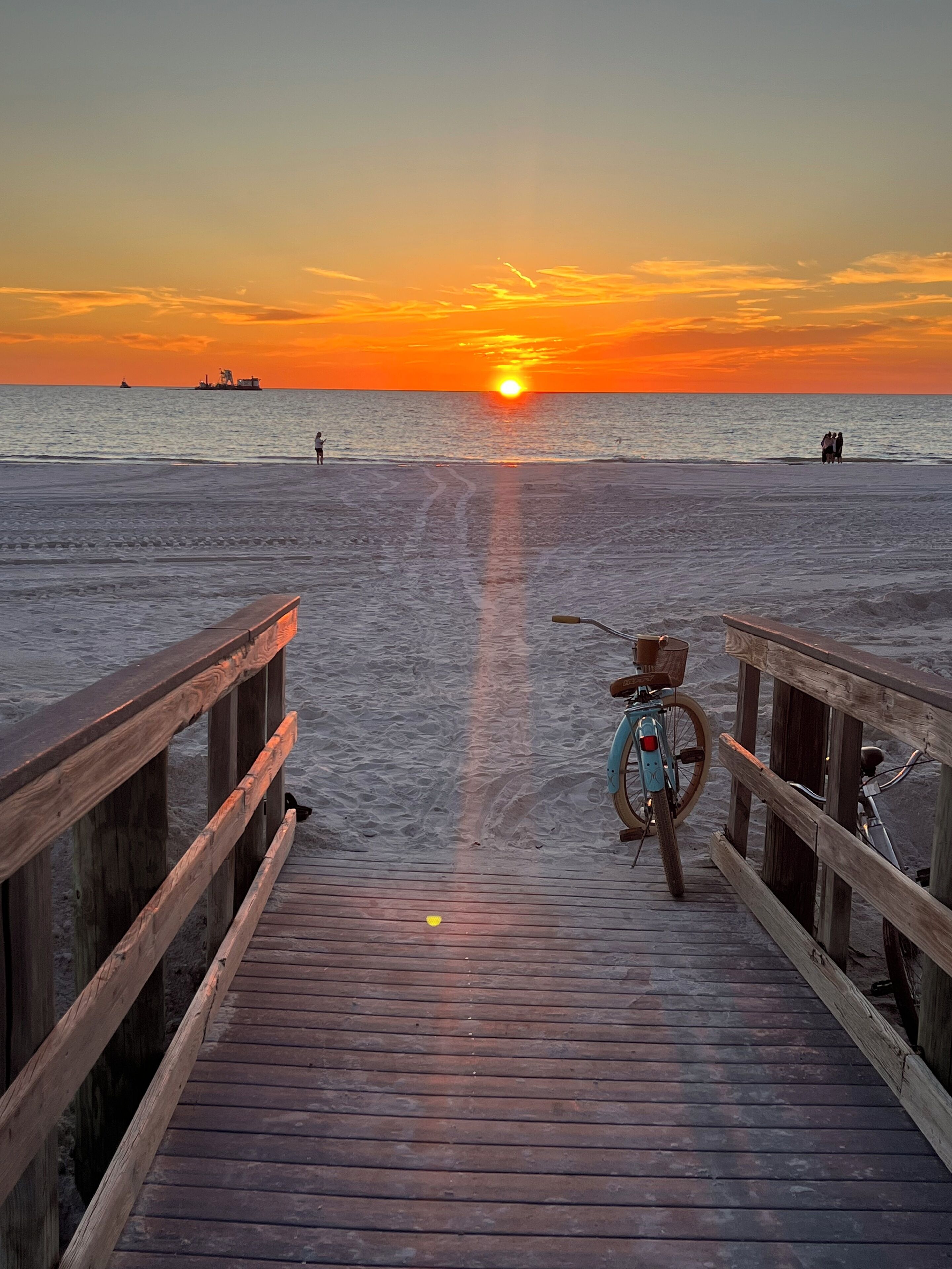 Liegestühle, Strandtücher