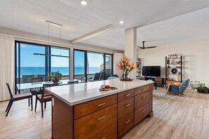 Interior - Spectacular beachfront Platinum Condo; Stunning Views; Steps to fab snorkeling (Kihei)