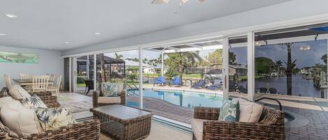 Outdoor pool, a heated pool