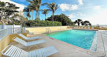 Newly Renovated Second Floor 1 Bedroom Beachfront Condo