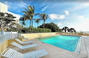 Piscine extérieure, piscine chauffée