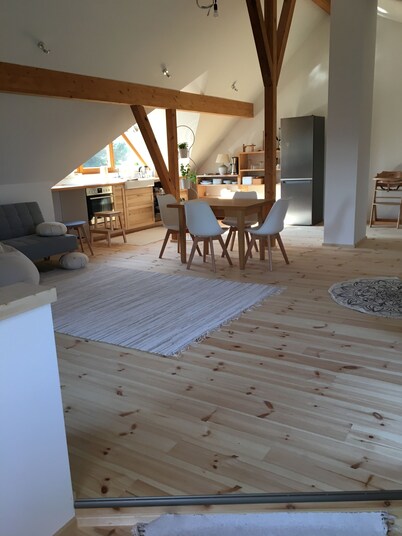 Play of light in the green - modern tranquillity