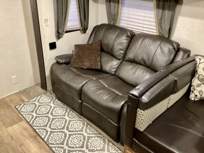 Living area - Country camping feel in the middle of Charleston Metro Area (Ladson)