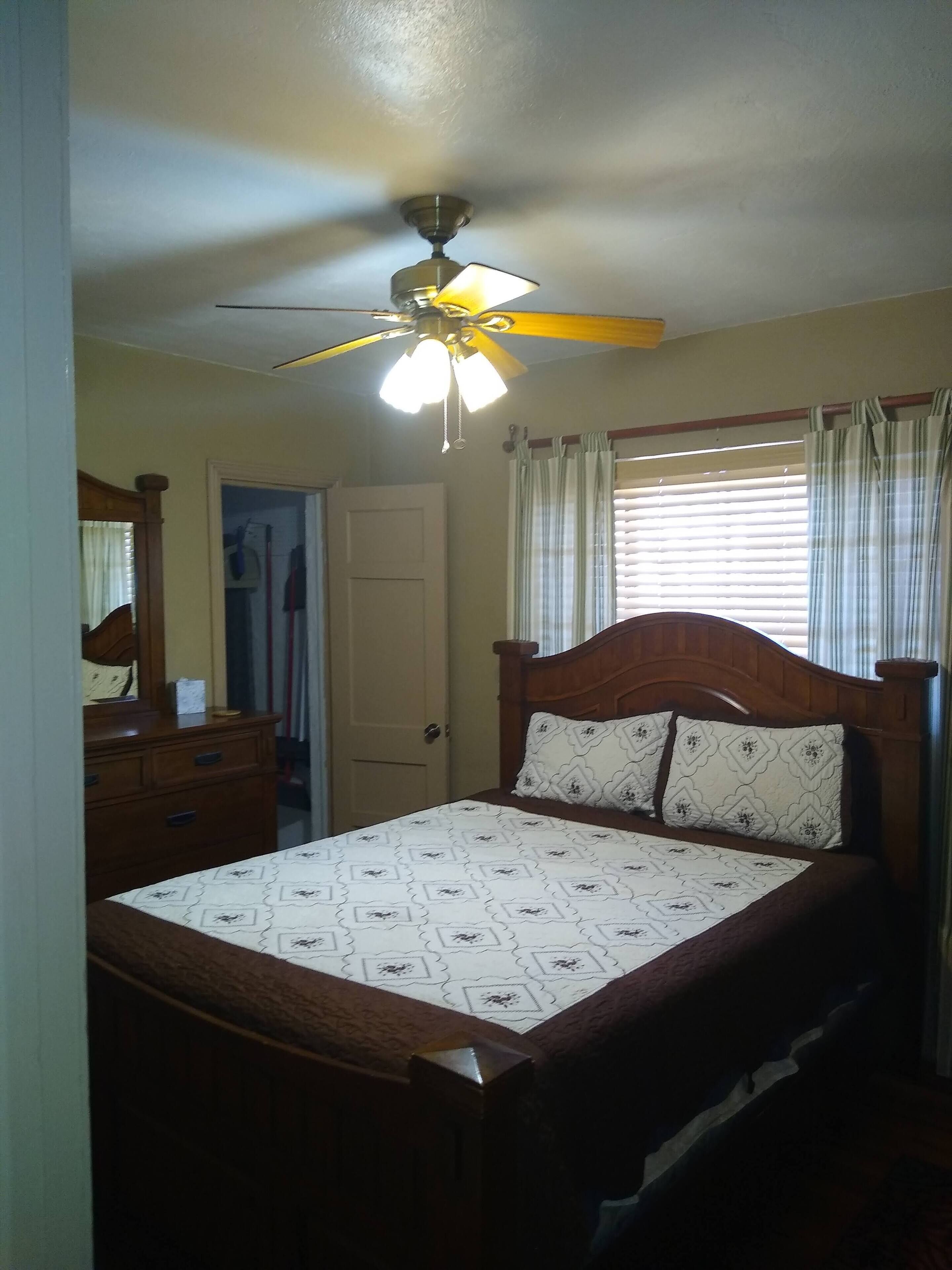 Safe and quiet neighborhood close to Ft. Bliss.