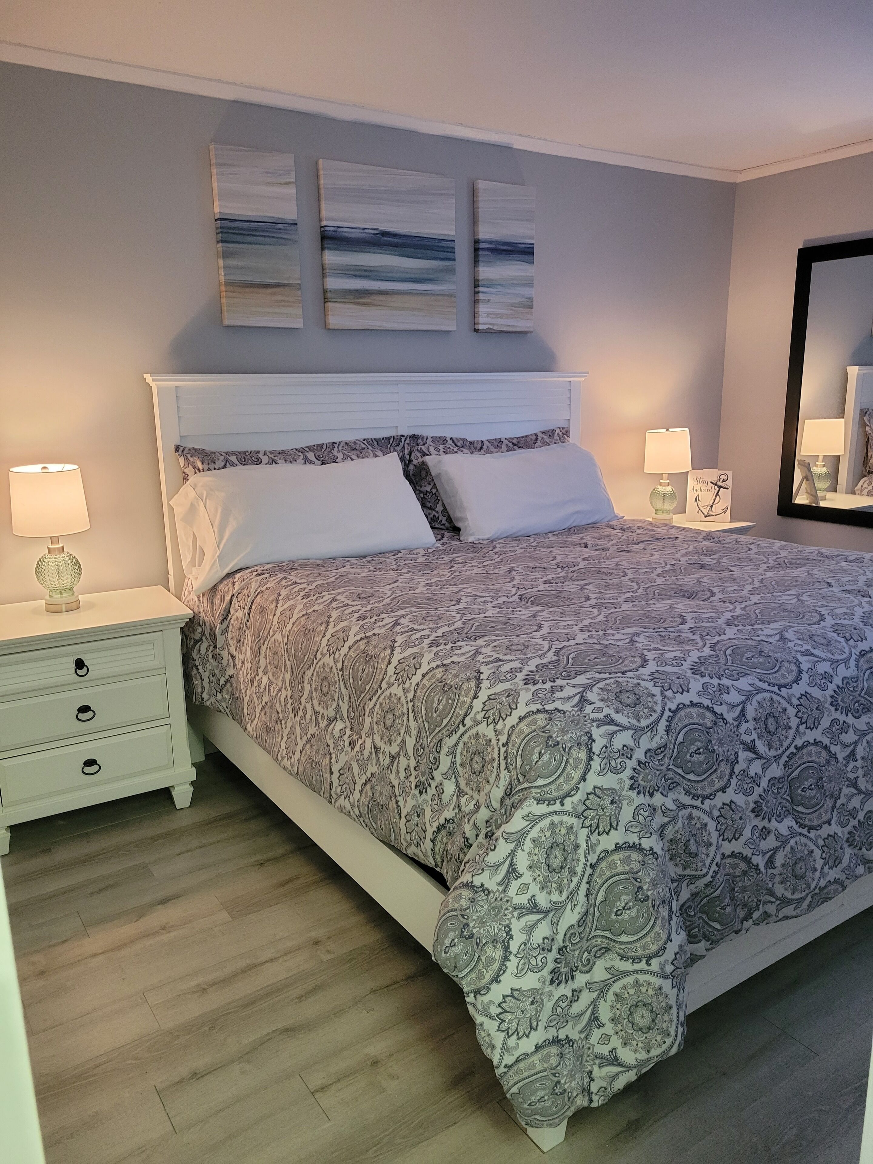 SEArenity and Seashells