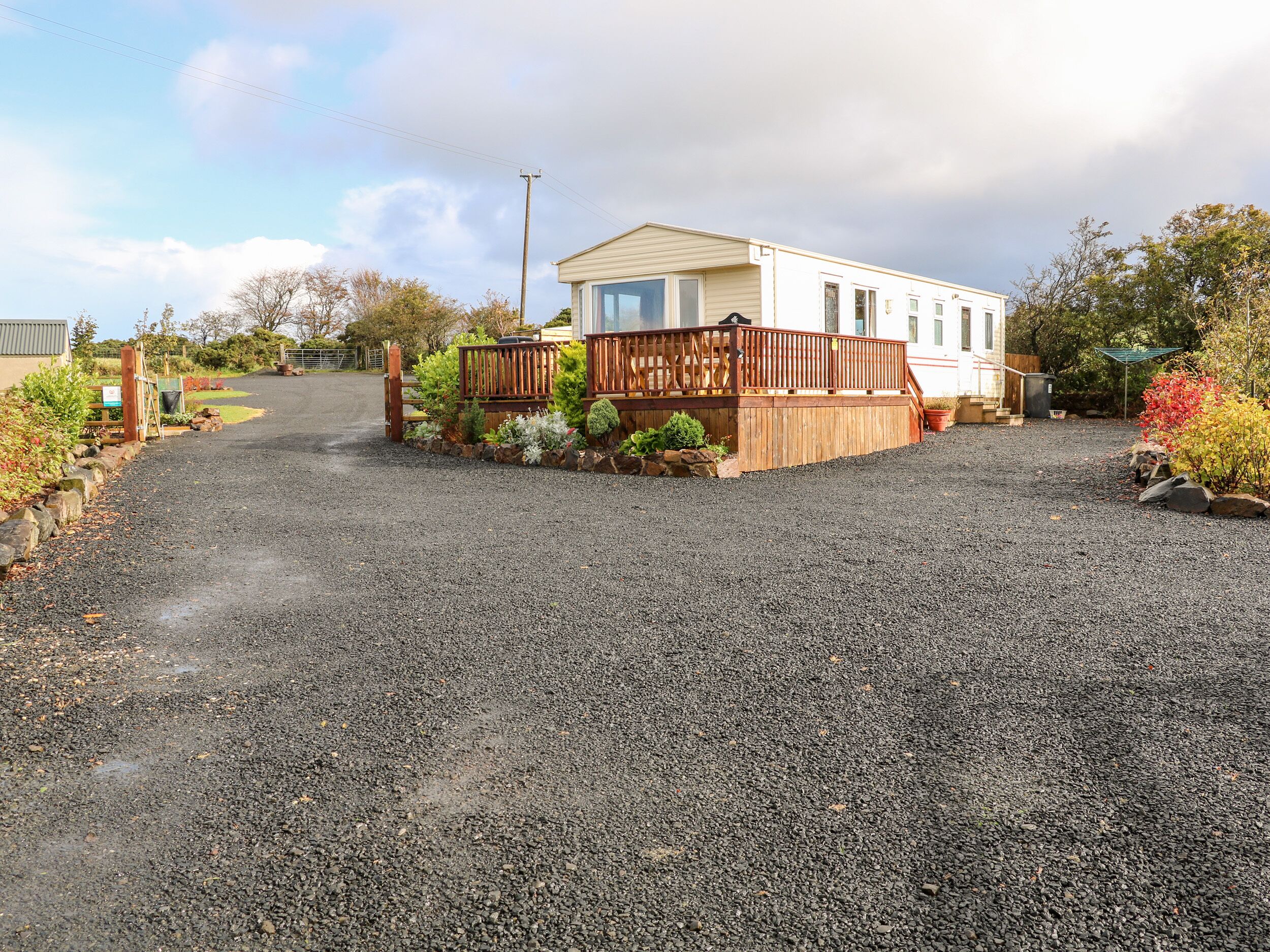 ALKEN CARAVAN, family friendly in Bushmills, County Antrim