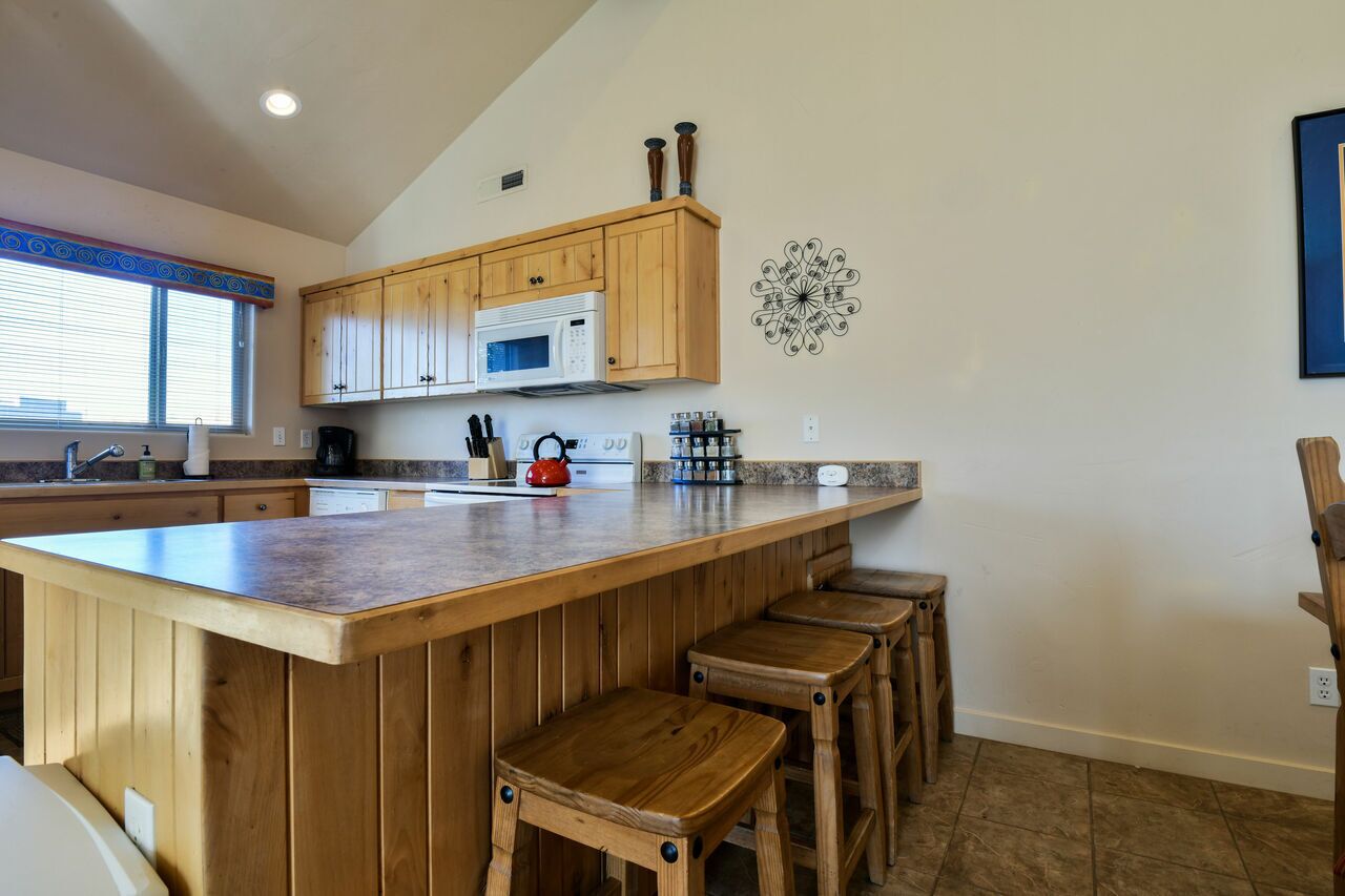 RV M4 - Moab get away and great price for the family!