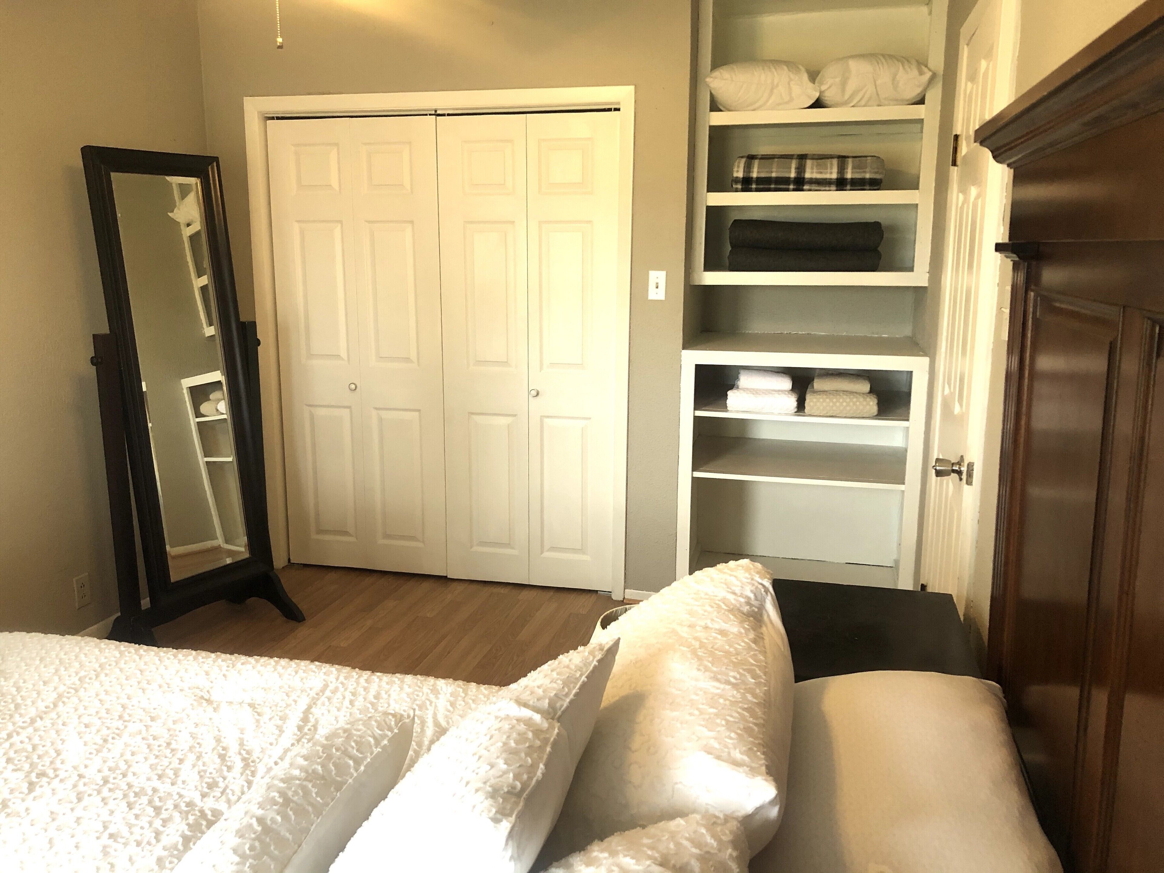 Cozy Country Cottage