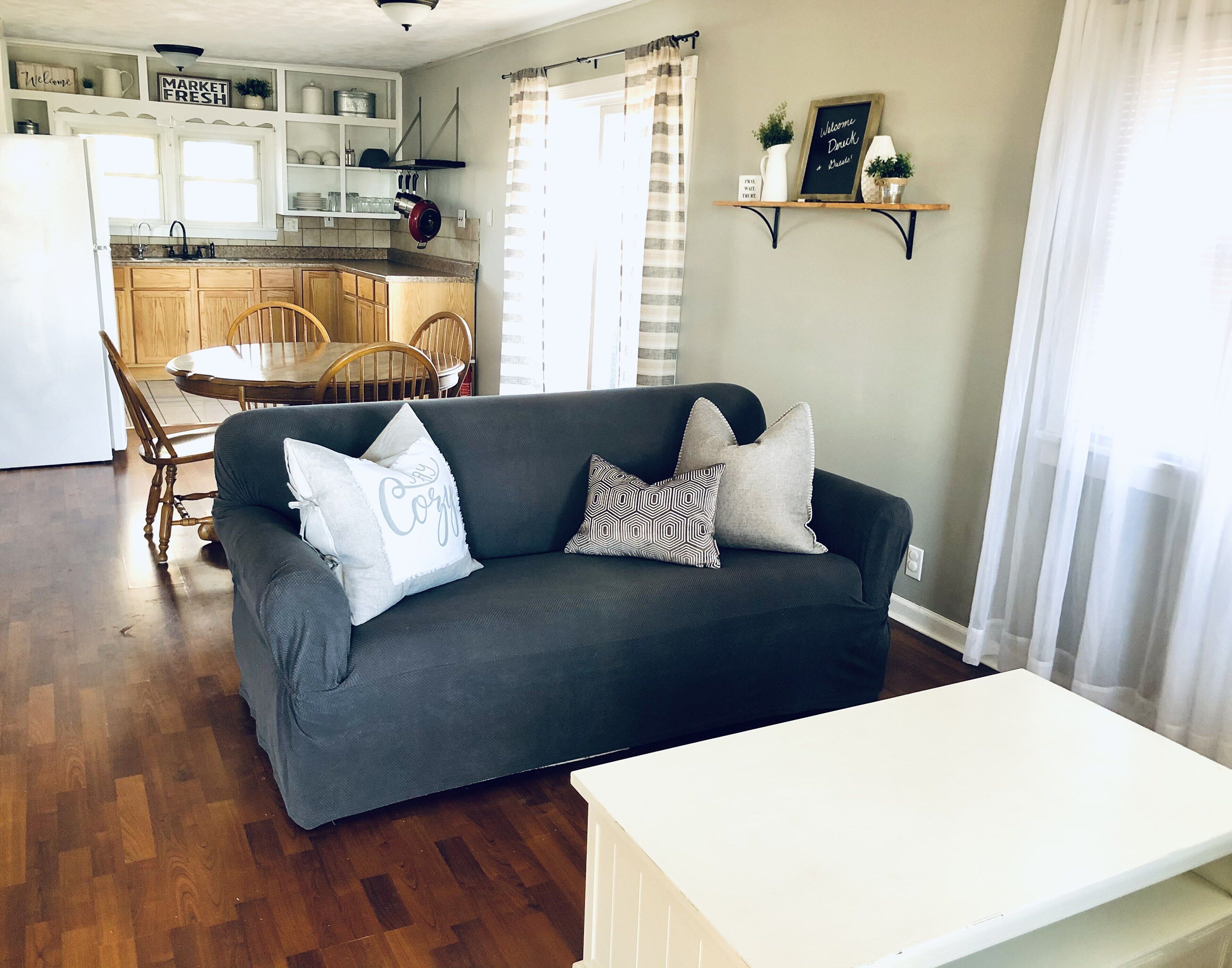 Cozy Country Cottage