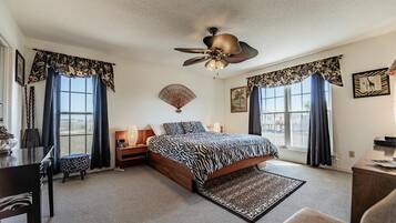 House, Multiple Beds (Seafari - 106 Portier Ct) | 2 bedrooms