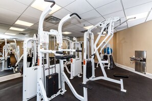 Fitness facility - Azure 110 walkout closest unit to beach access, no Elevator Rides! Beach Service (Fort Walton Beach)