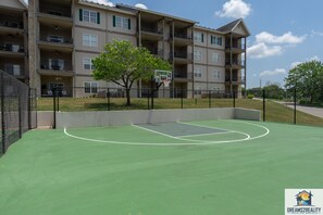 Sportplatz