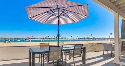 WaterFront * Exclusive View Patio * Ground Level * A/C