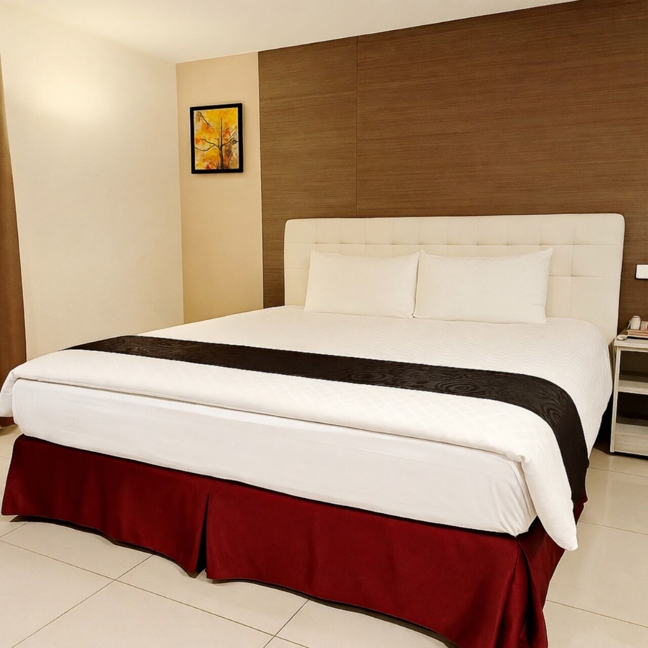 Escritorio, sistema de insonorización, wifi gratis y ropa de cama 