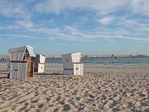 Platja a a prop