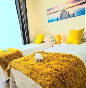 2 bedrooms, WiFi - SALAAM APARTMENTS (CITY CENTRE) (Milton Keynes)