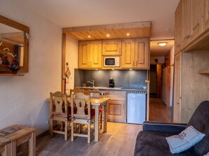 Interior - Lovely apartment with balcony, ski-in ski-out in Méribel - Perfect for your holidays (Méribel)