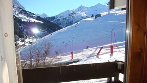 Unclassified image, 4 of 16, button - Lovely apartment with balcony, ski-in ski-out in Méribel - Perfect for your holidays (Méribel)