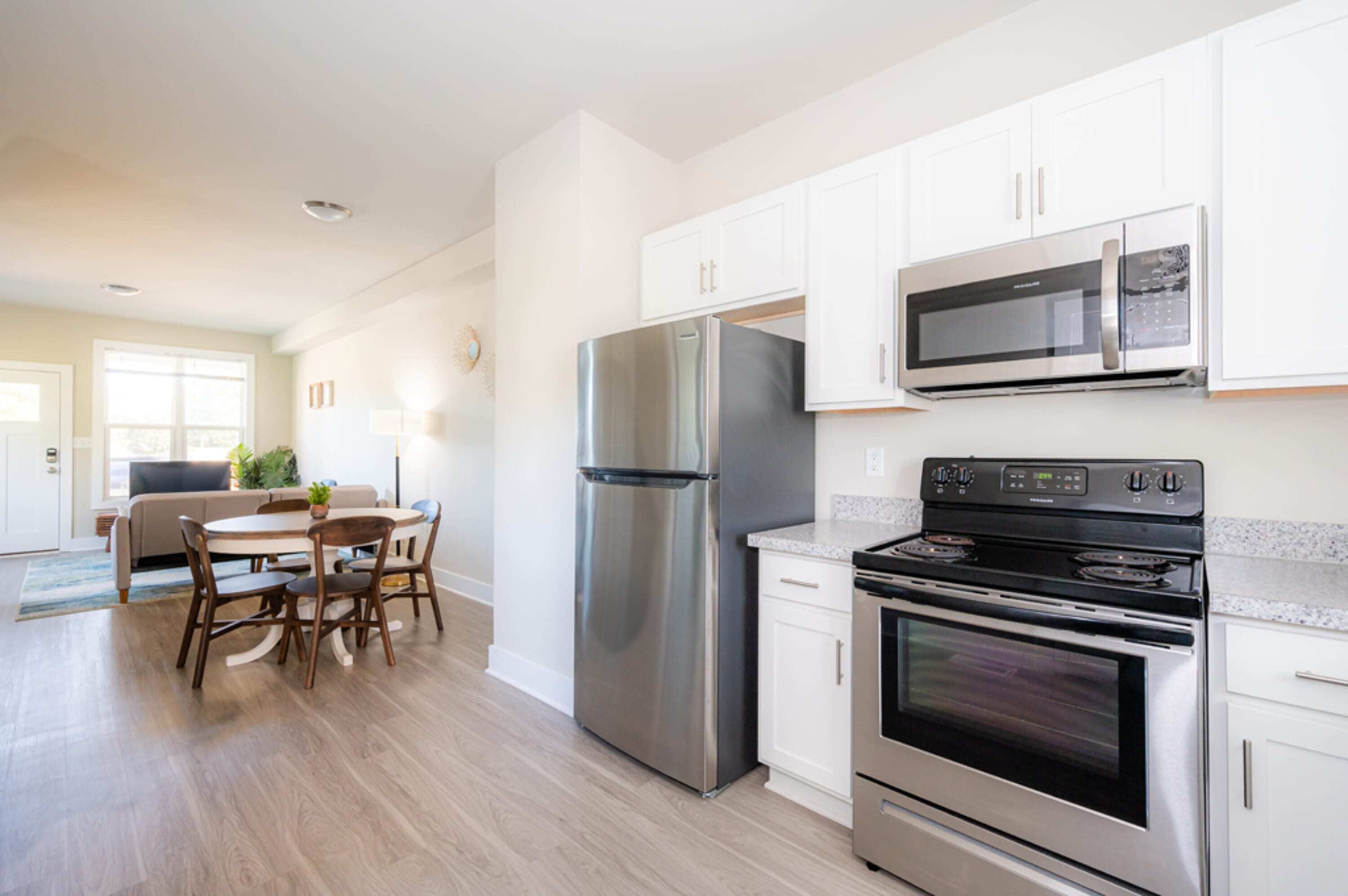 Peaceful and Bright 2BR Duplex