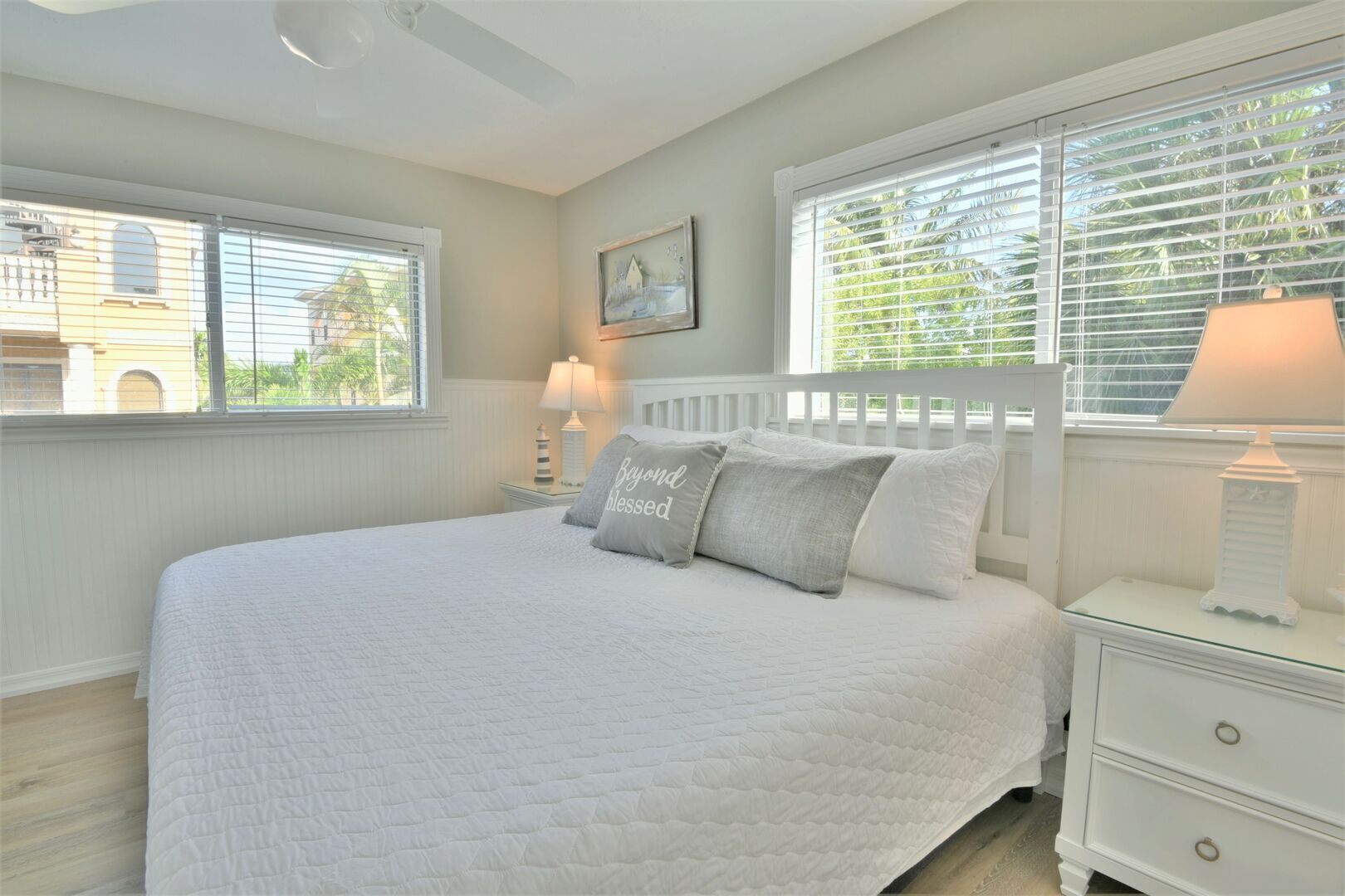 2 多间卧室、熨斗/熨衣板、免费 WiFi、床单