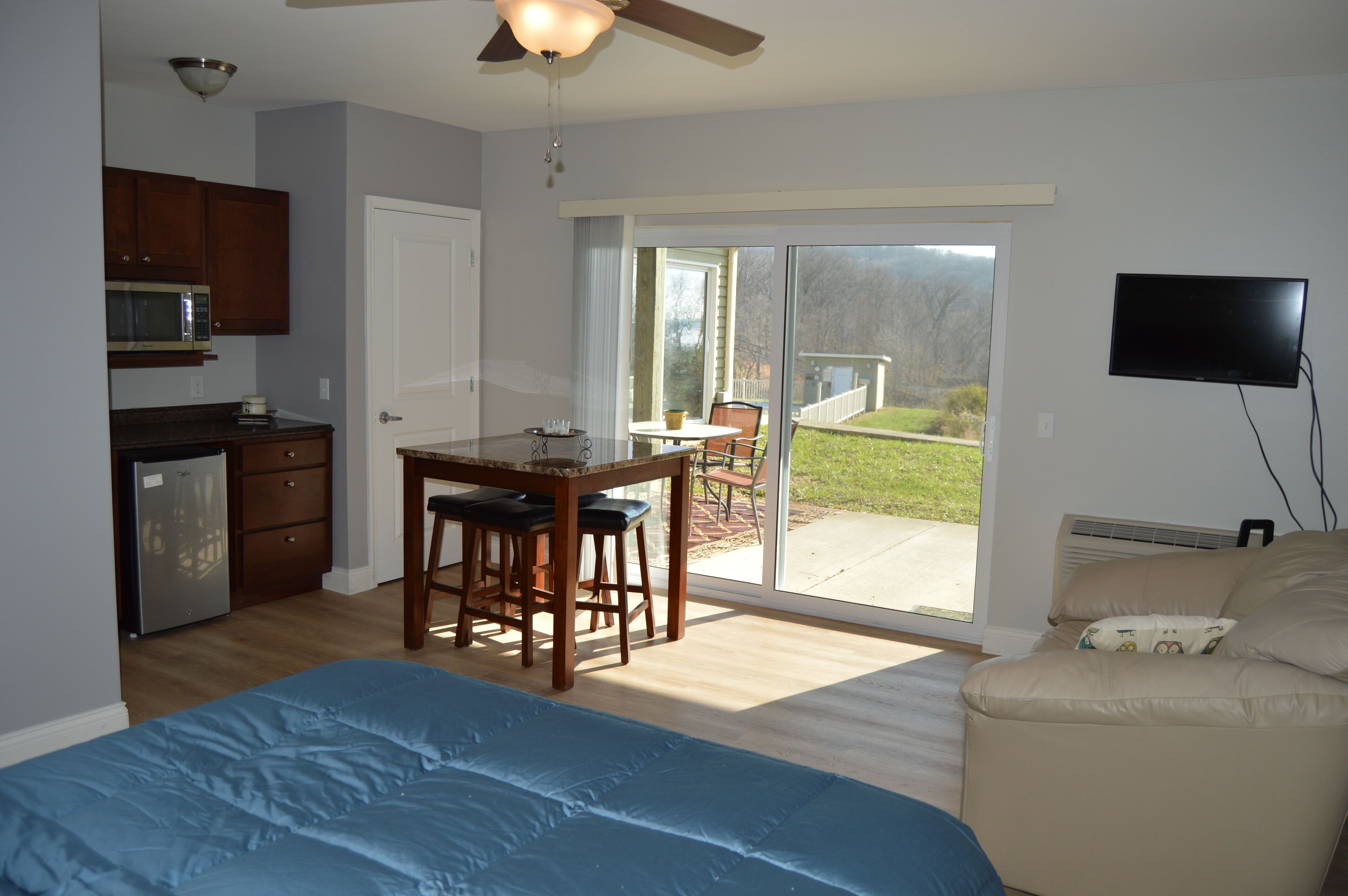 1 soverom, strykejern/-brett, wi-fi (inkludert) og sengetøy