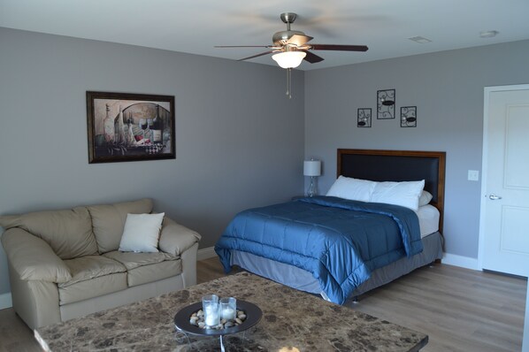 1 bedroom, iron/ironing board, free WiFi, bed sheets