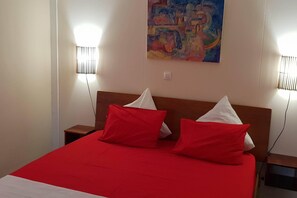 3 Schlafzimmer, Bügeleisen/Bügelbrett, kostenloses WLAN, Bettwäsche