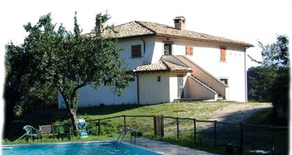 SALLEGROTTE - A Cozy Deep-in-the-Green Villa With Pool, Breathtaking View