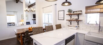 Beautiful Condo in the Heart of Uptown Pagosa