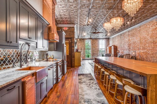 Loft Zaza voted best hotel in Cooke Co. 2023- GDR